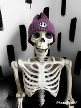 Load image into Gallery viewer, Skully Beanie
