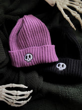 Load image into Gallery viewer, Skully Beanie

